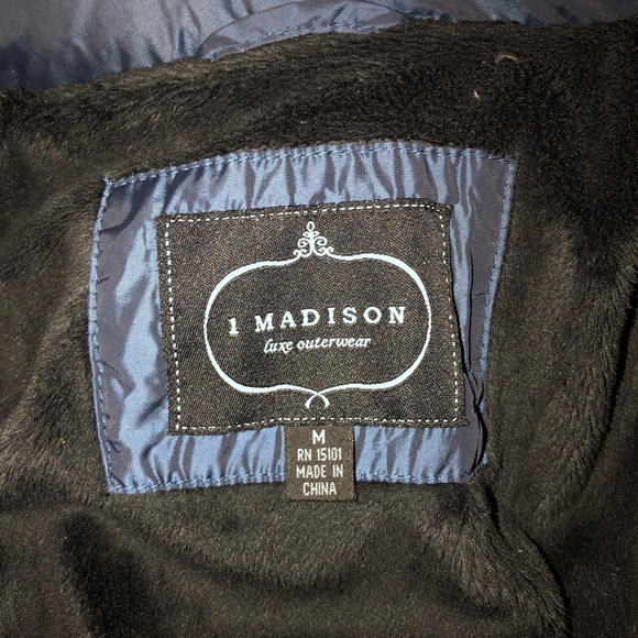 1 Madison Luxe Outerwear Navy Blue Jacket Size M Fox Fur - Picture 4 of 8